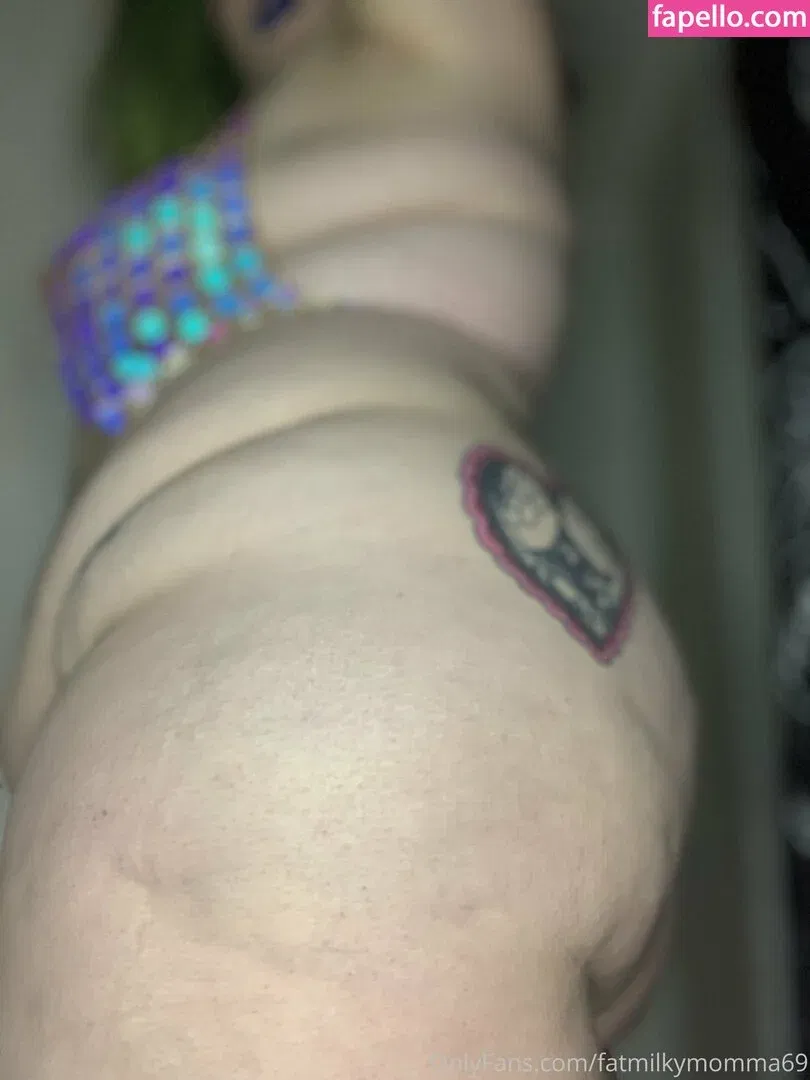 fatmilkymomma69 Onlyfans Photo Gallery 