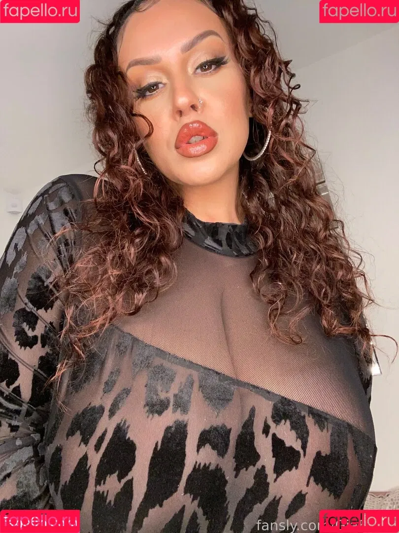 giablaze Onlyfans Photo Gallery 