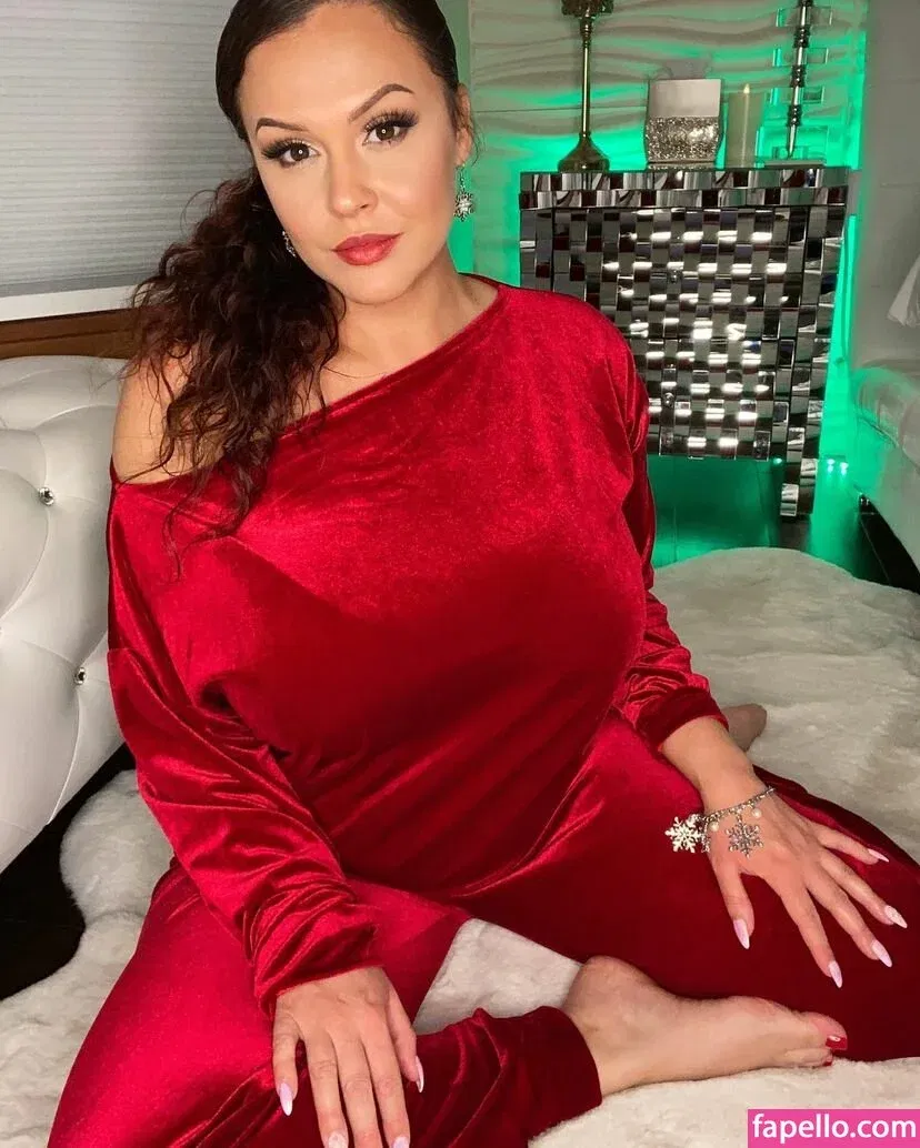 giablaze Onlyfans Photo Gallery 