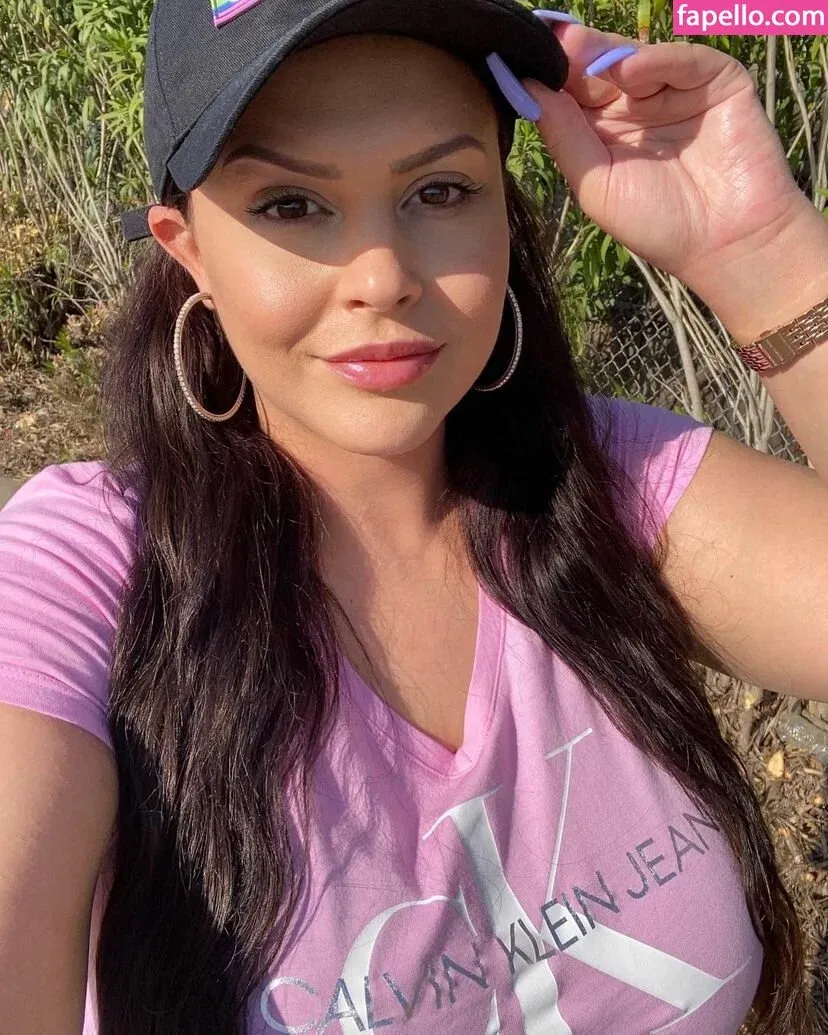 giablaze Onlyfans Photo Gallery 