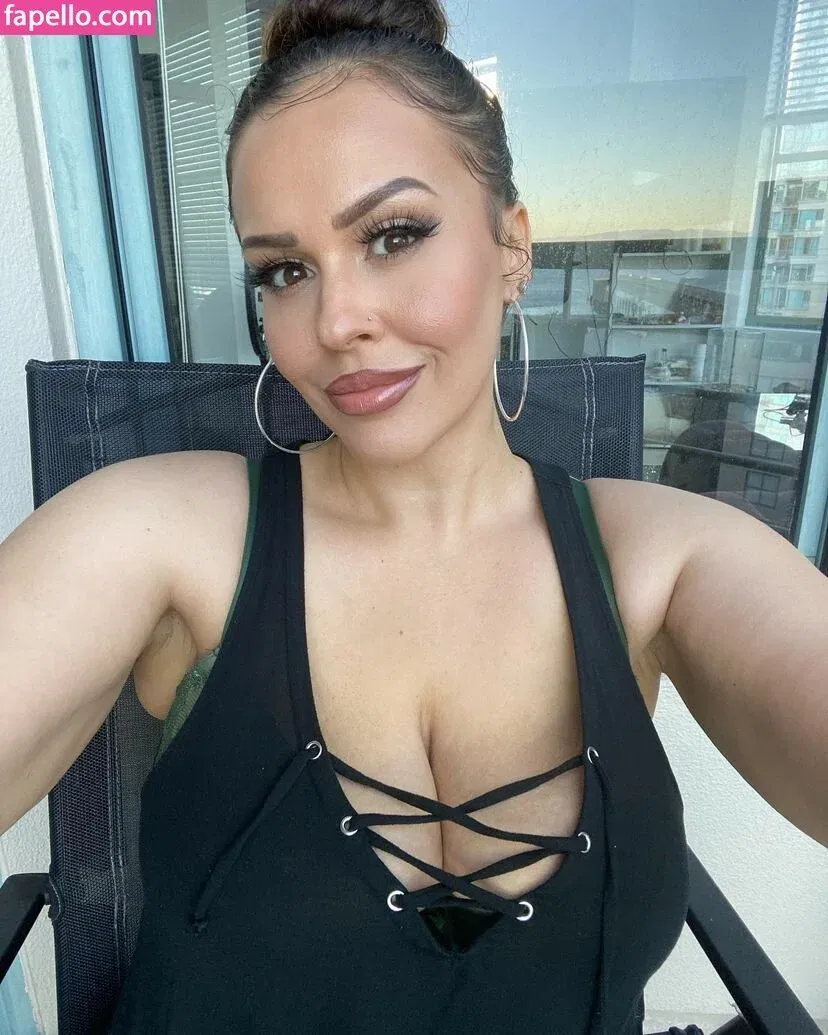 giablaze Onlyfans Photo Gallery 