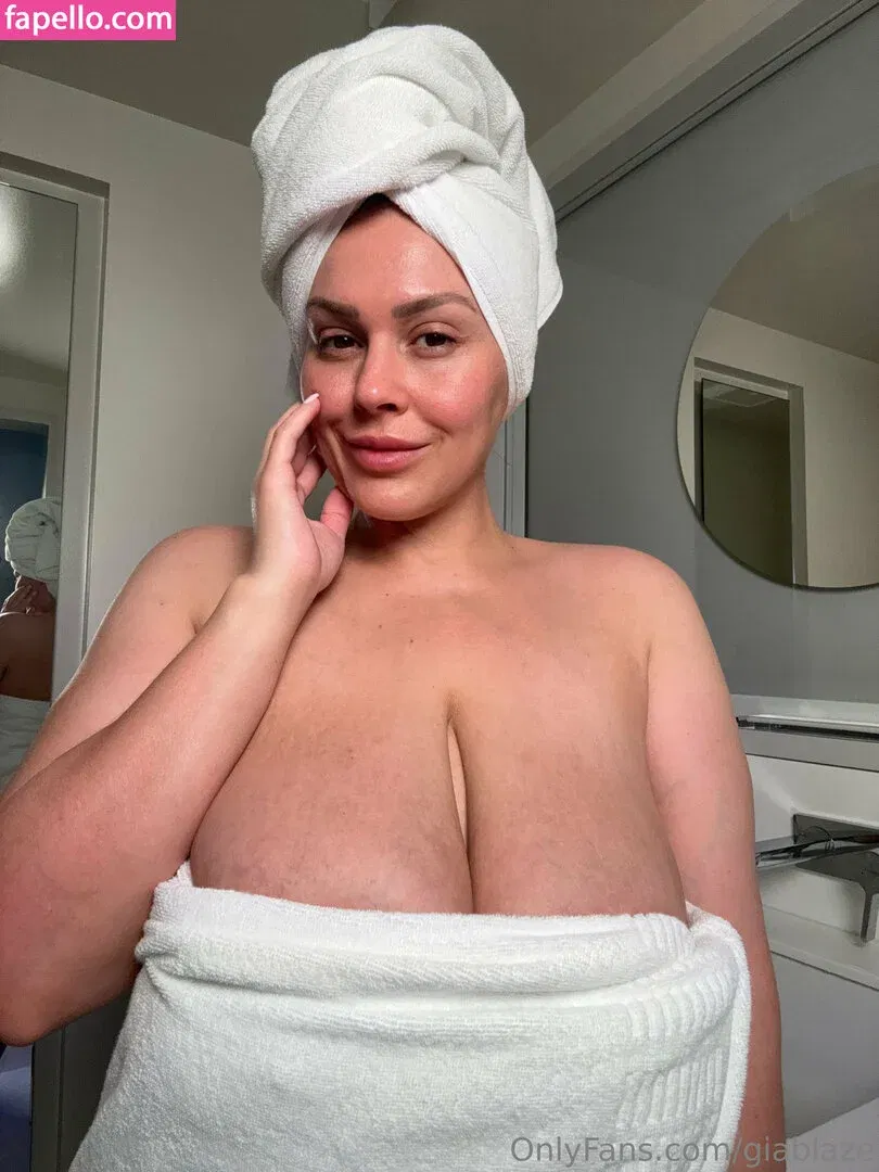 giablaze Onlyfans Photo Gallery 