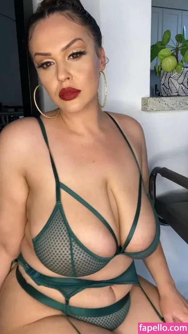 giablaze Onlyfans Photo Gallery 