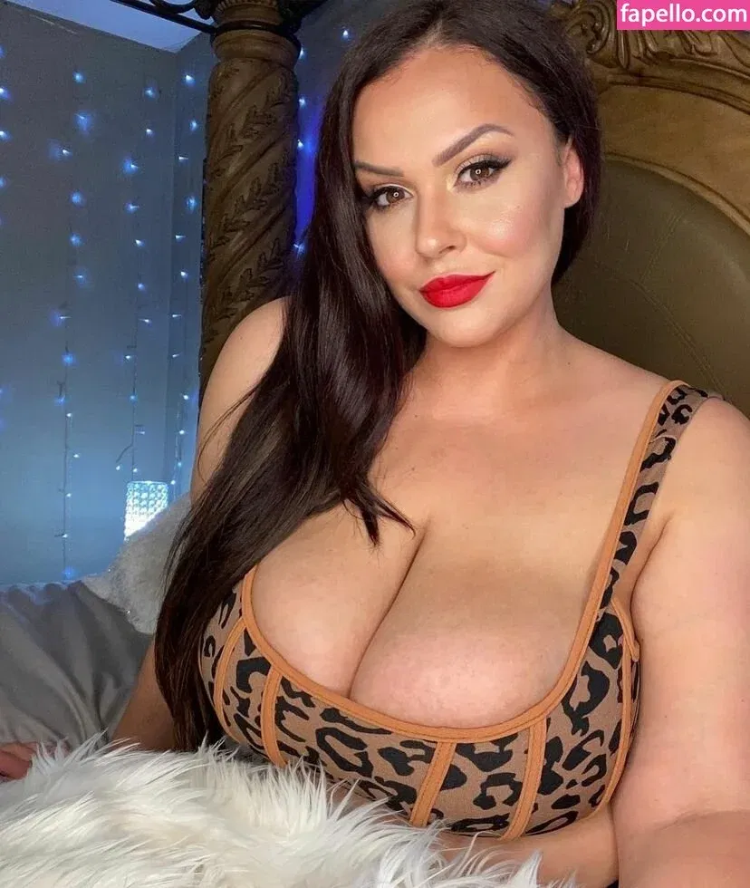 giablaze Onlyfans Photo Gallery 