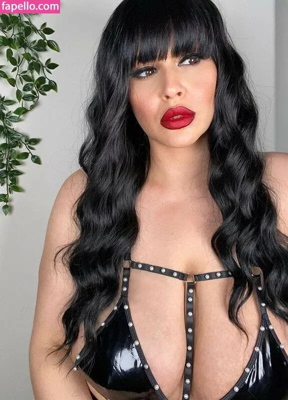 giablaze Onlyfans Photo Gallery 