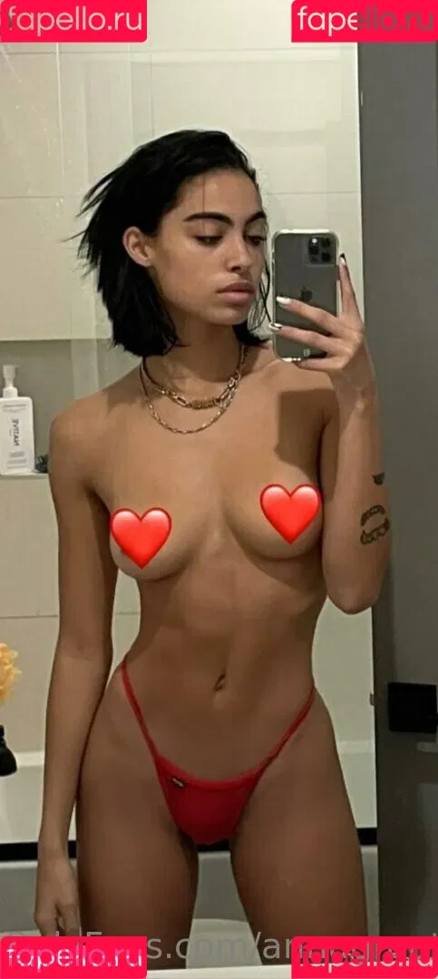 annagreat Onlyfans Photo Gallery 