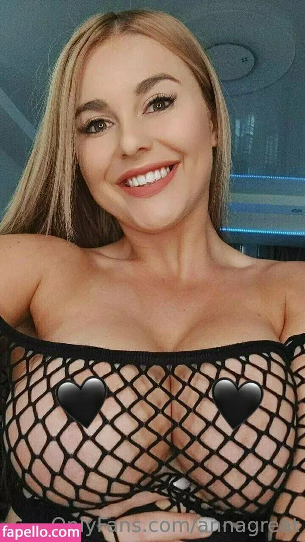 annagreat Onlyfans Photo Gallery 