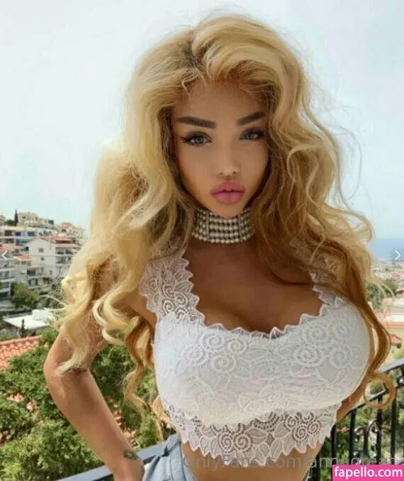 annagreat Onlyfans Photo Gallery 