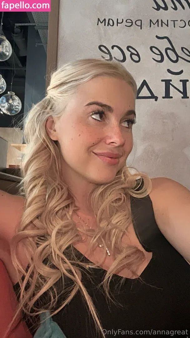 annagreat Onlyfans Photo Gallery 