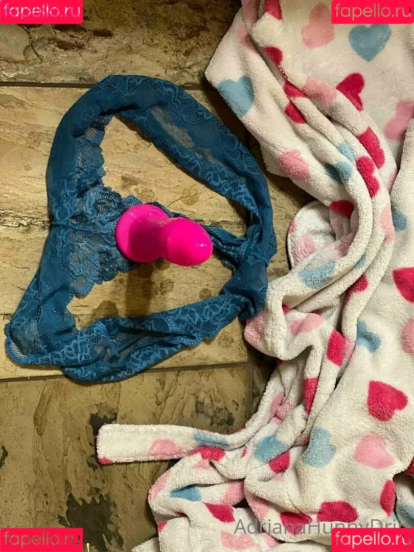 adrianahunnydrip Onlyfans Photo Gallery 