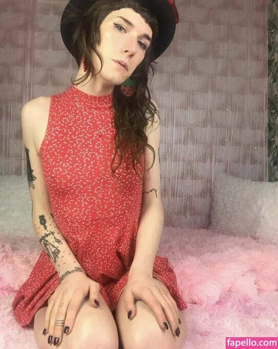 Basilstrawberry Onlyfans Photo Gallery 