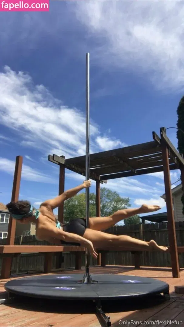 flexiblefun Onlyfans Photo Gallery 