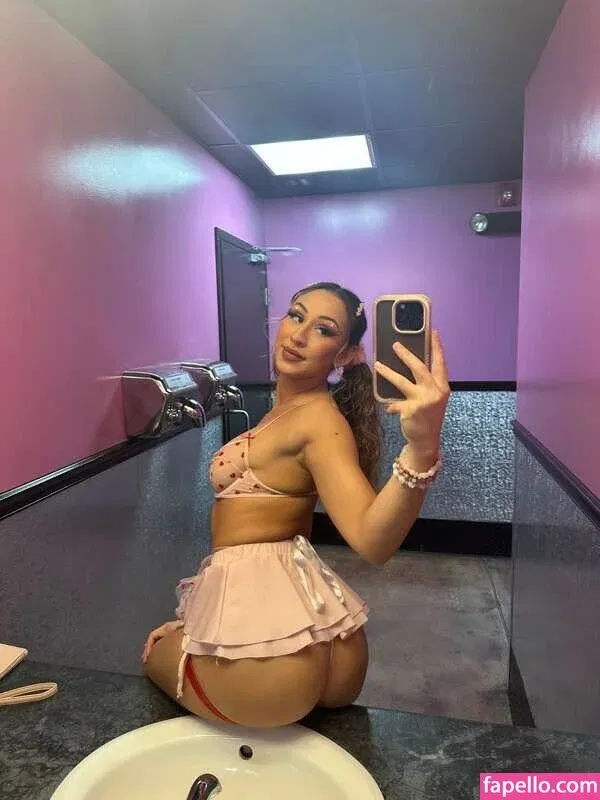 flexiblefun Onlyfans Photo Gallery 