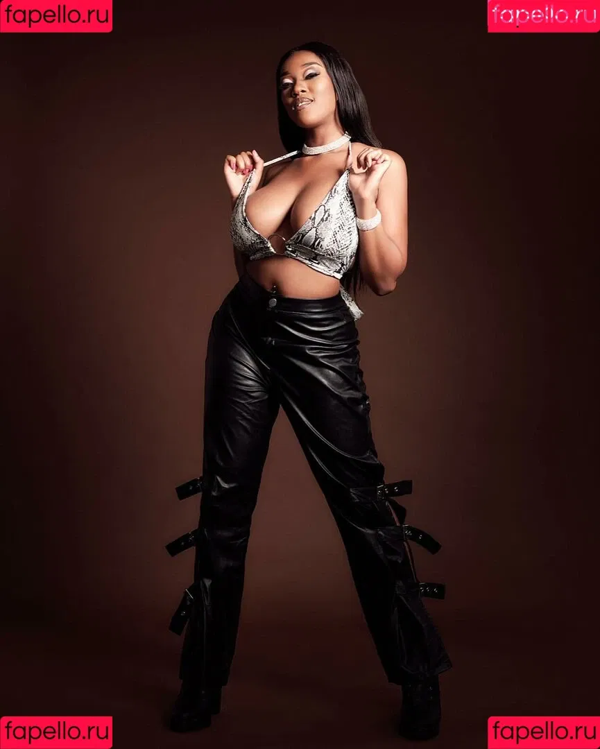 thecleopatraway Onlyfans Photo Gallery 