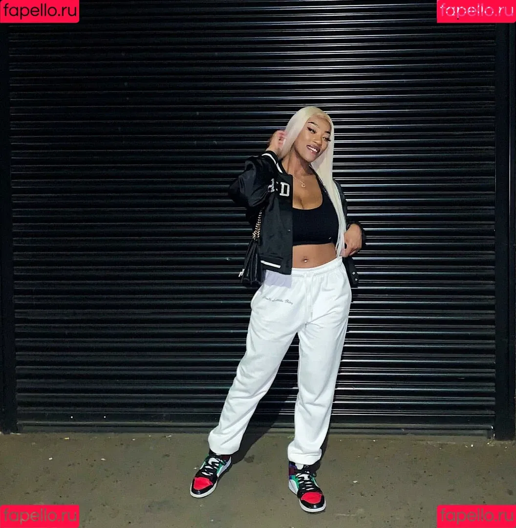 thecleopatraway Onlyfans Photo Gallery 