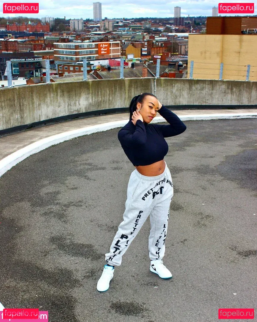 thecleopatraway Onlyfans Photo Gallery 