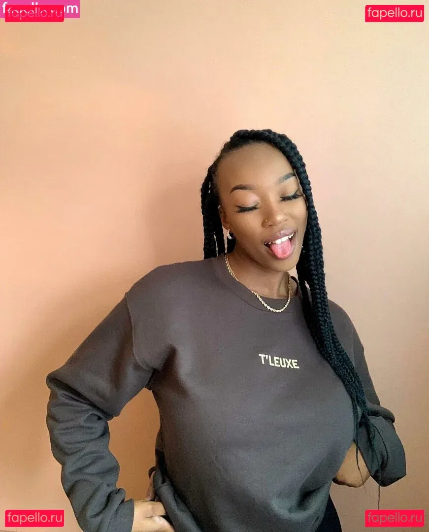 thecleopatraway Onlyfans Photo Gallery 