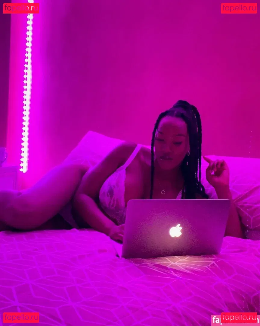 thecleopatraway Onlyfans Photo Gallery 