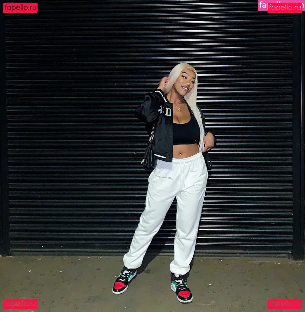 thecleopatraway Onlyfans Photo Gallery 