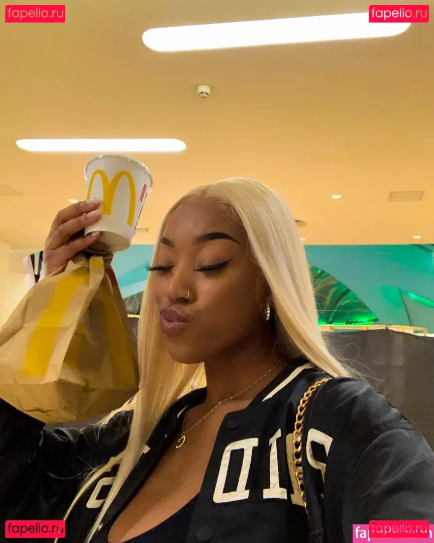 thecleopatraway Onlyfans Photo Gallery 