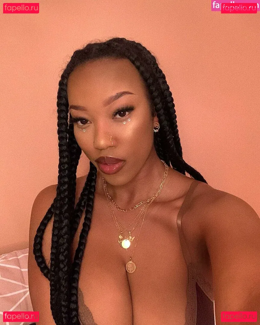 thecleopatraway Onlyfans Photo Gallery 