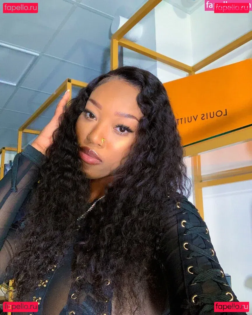 thecleopatraway Onlyfans Photo Gallery 