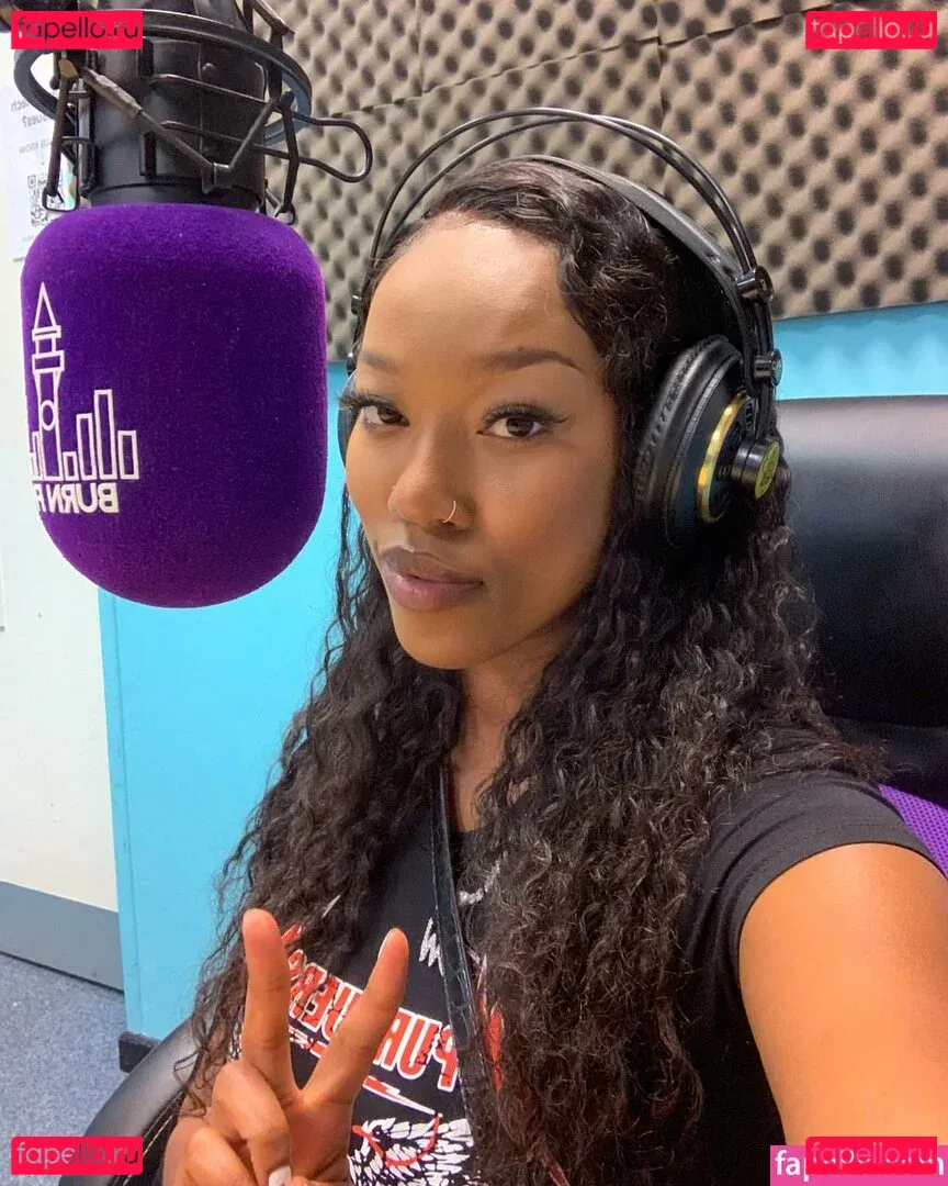 thecleopatraway Onlyfans Photo Gallery 