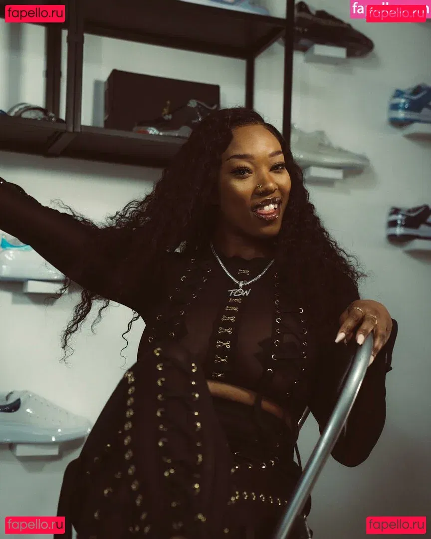 thecleopatraway Onlyfans Photo Gallery 