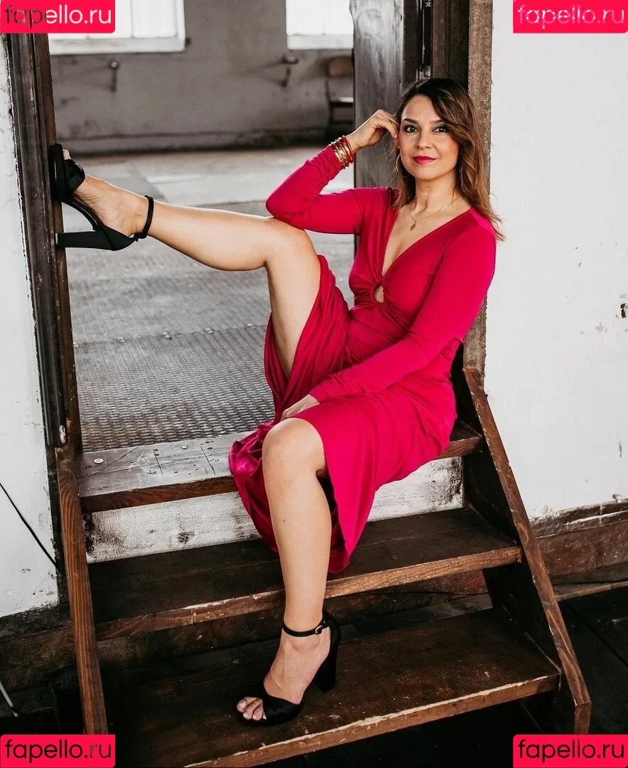 Fatma Mittler Solak Onlyfans Photo Gallery 