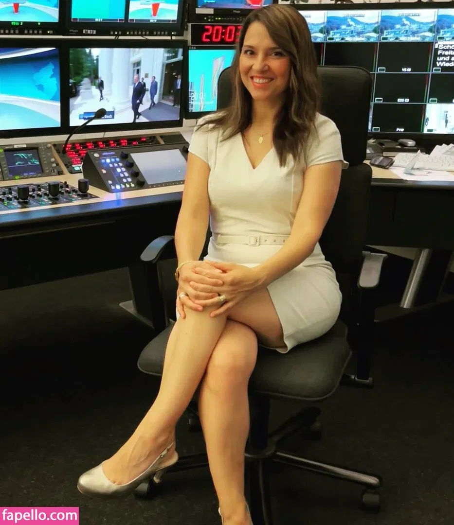 Fatma Mittler Solak Onlyfans Photo Gallery 