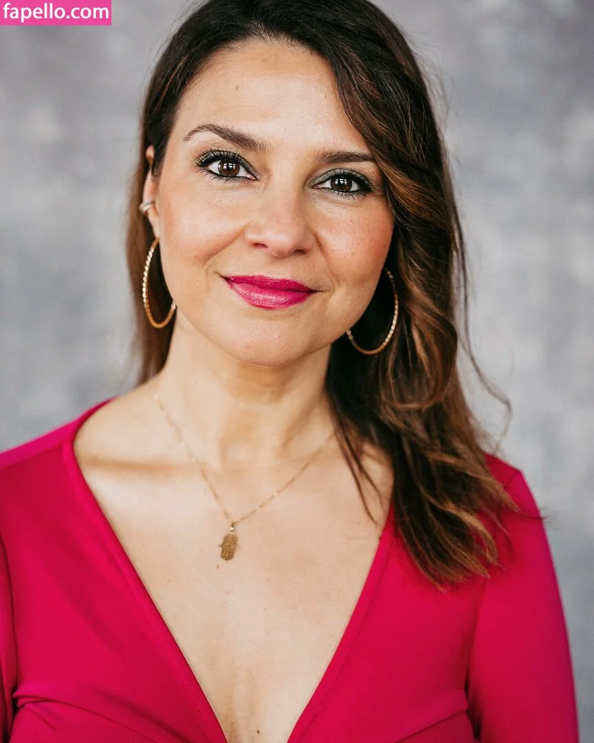 Fatma Mittler Solak Onlyfans Photo Gallery 