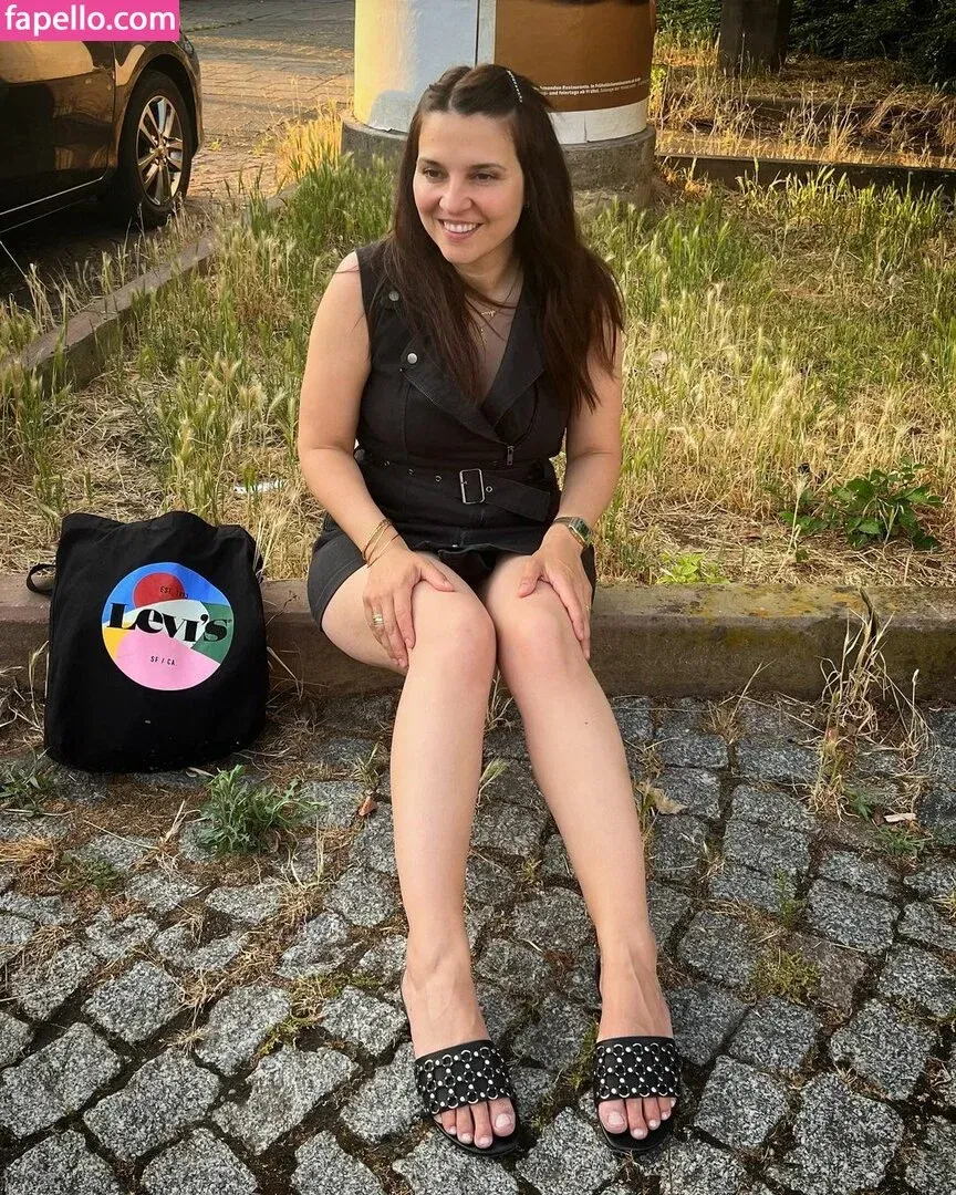 Fatma Mittler Solak Onlyfans Photo Gallery 