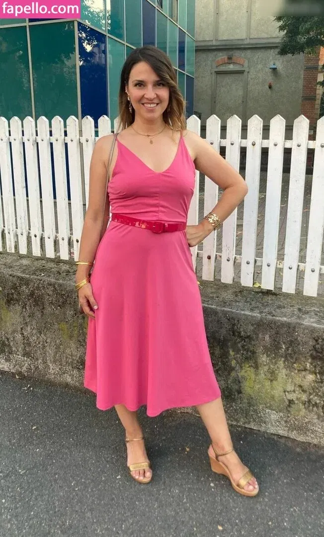 Fatma Mittler Solak Onlyfans Photo Gallery 