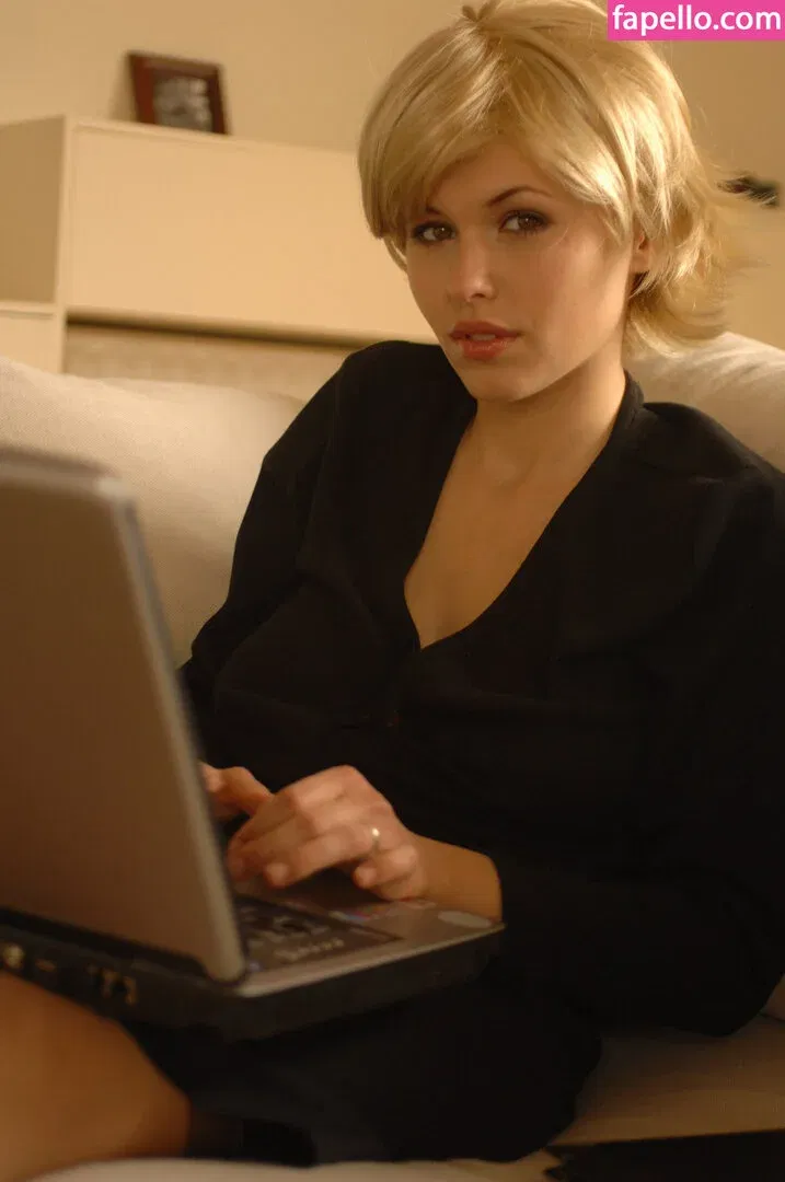 Iga Wyrwal Onlyfans Photo Gallery 