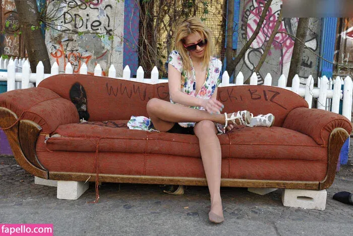 Xenia von Sachsen Onlyfans Photo Gallery 