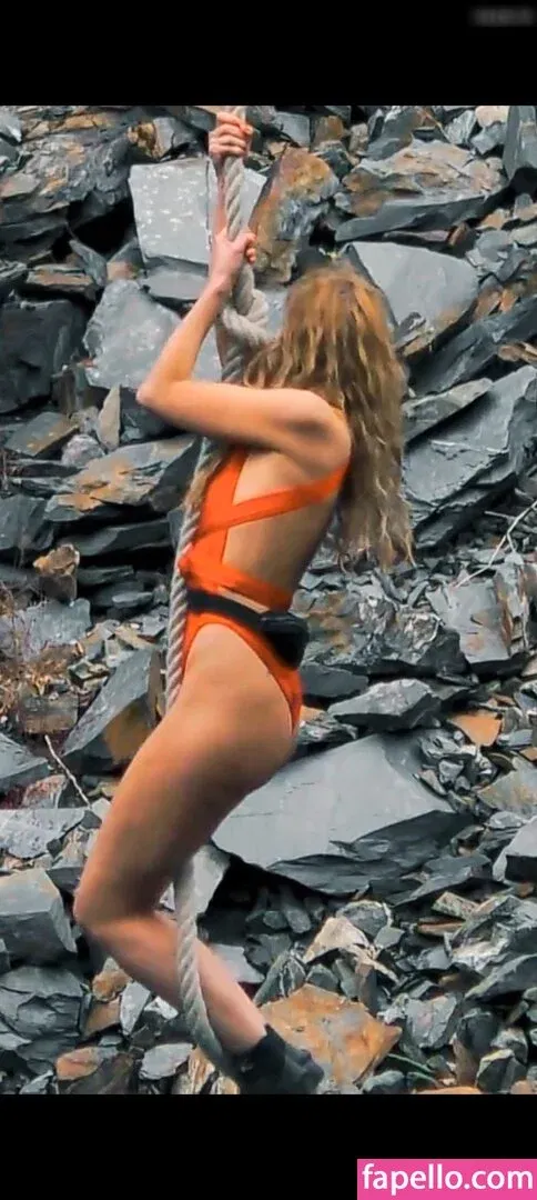 Xenia von Sachsen Onlyfans Photo Gallery 