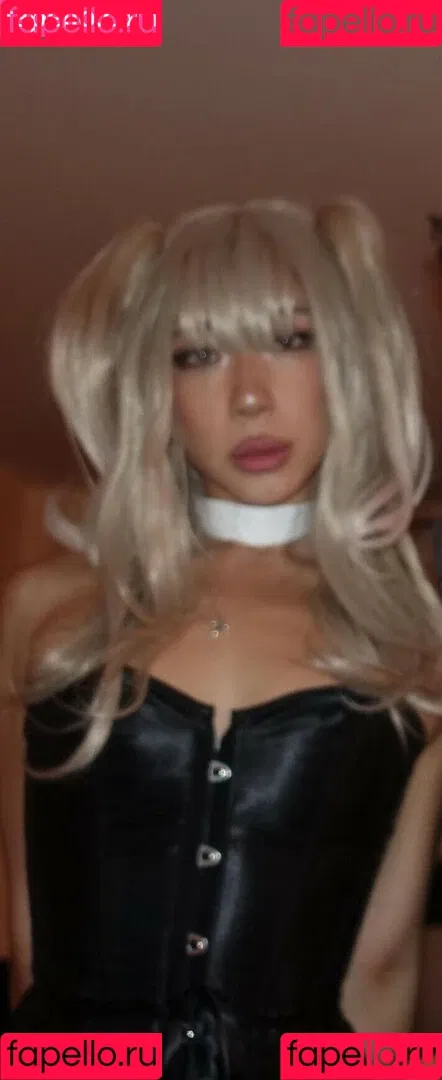 Sam Ko Onlyfans Photo Gallery 