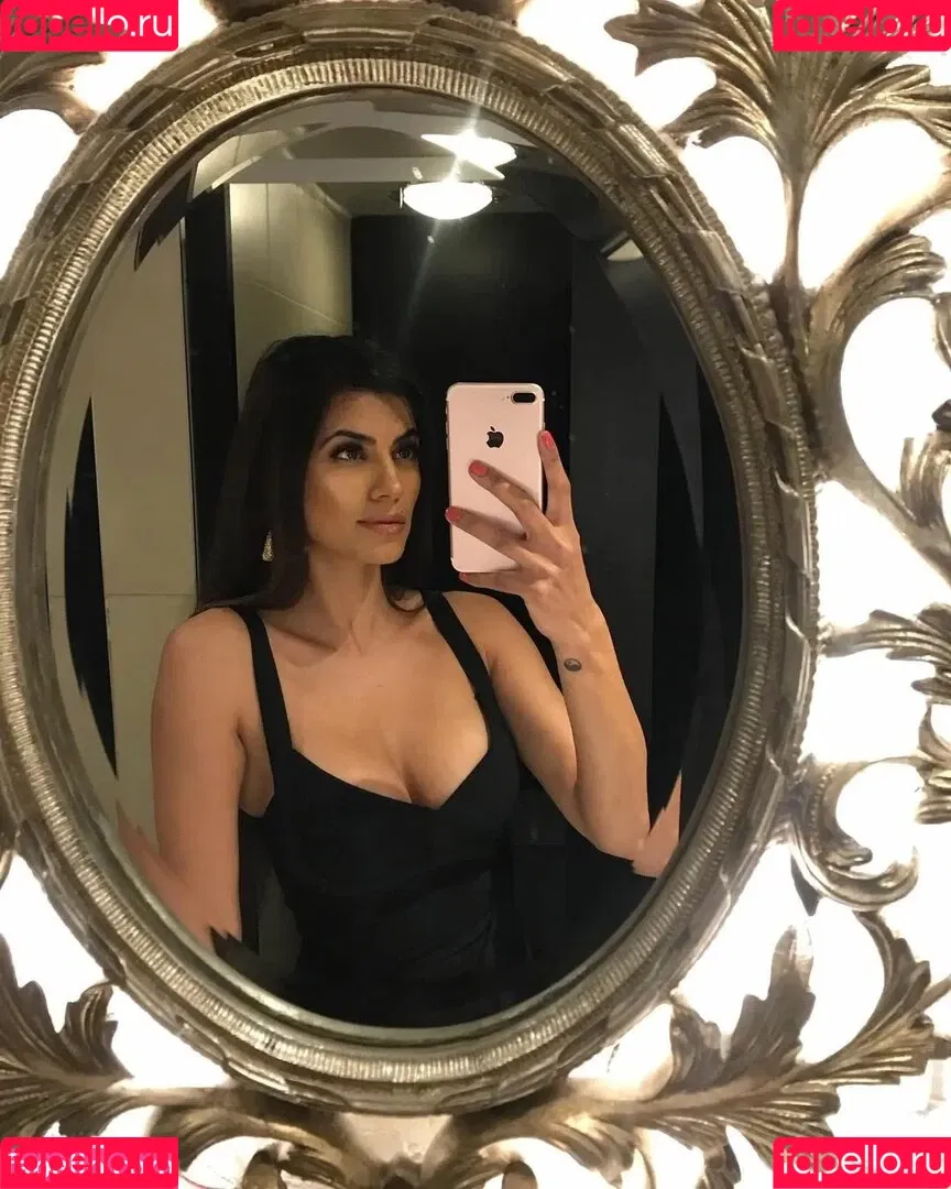 Sureet Kular Onlyfans Photo Gallery 