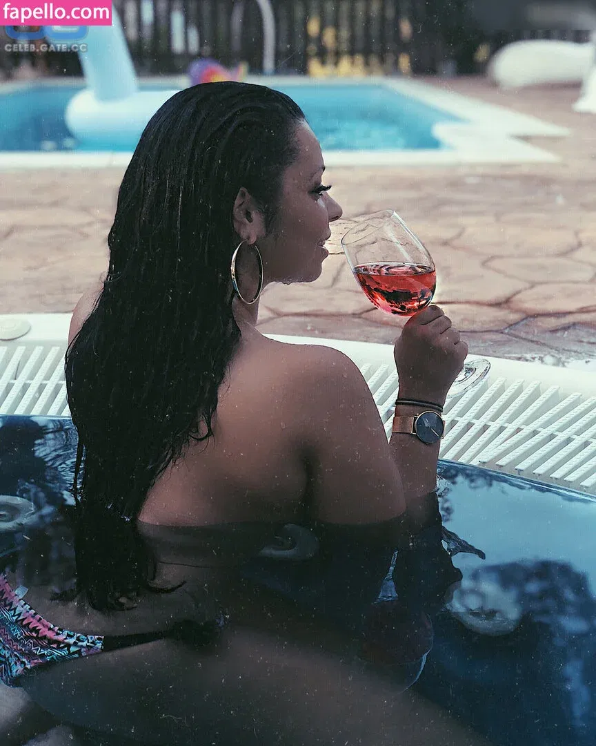 Reality Soaps Onlyfans Photo Gallery 