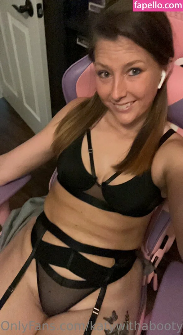 katywithabootyfree Onlyfans Photo Gallery 