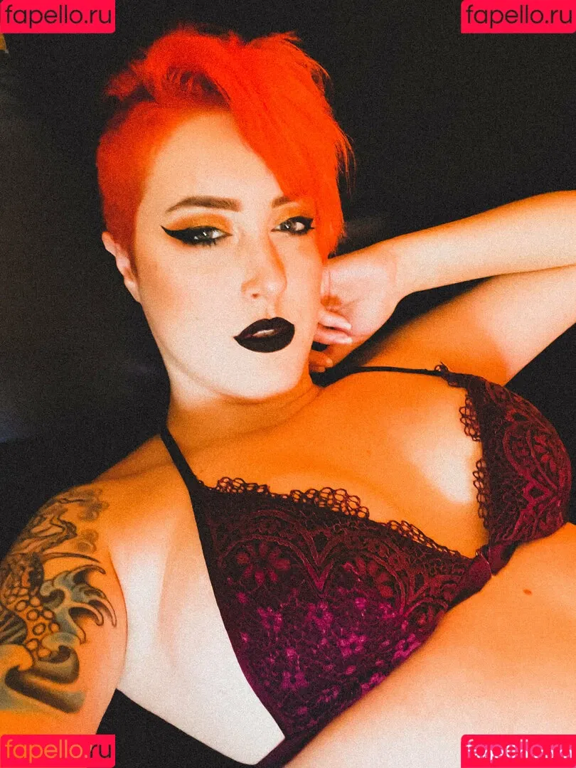 yoemilyreyfree Onlyfans Photo Gallery 