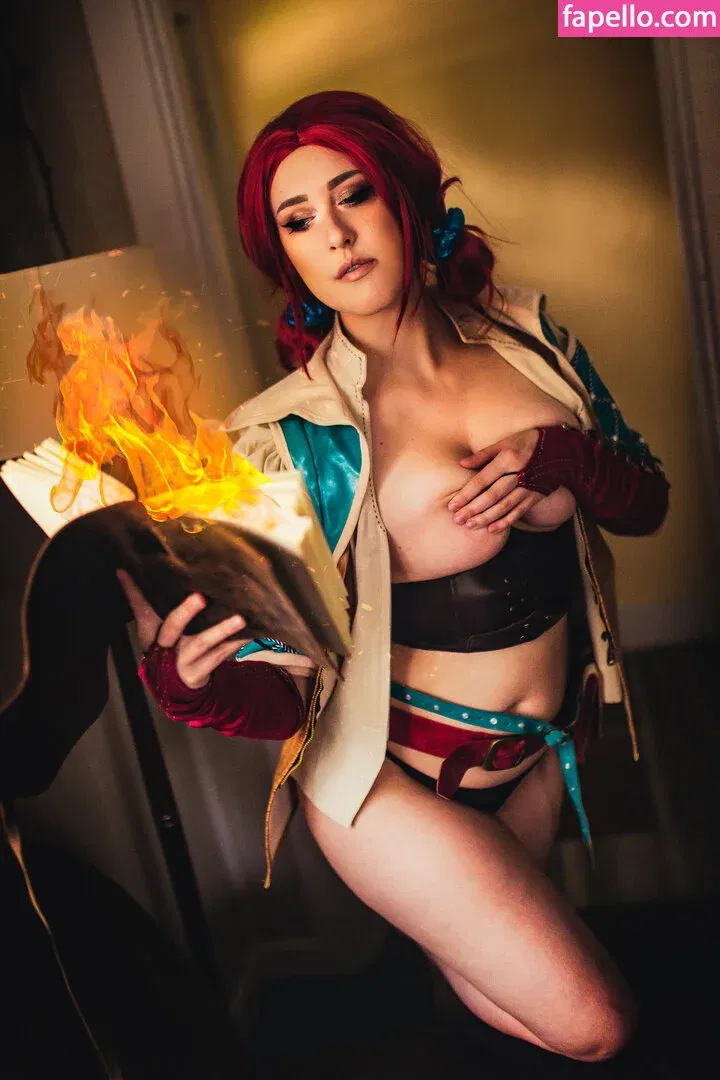 yoemilyreyfree Onlyfans Photo Gallery 