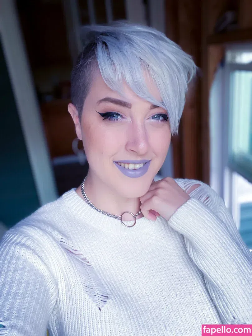 yoemilyreyfree Onlyfans Photo Gallery 