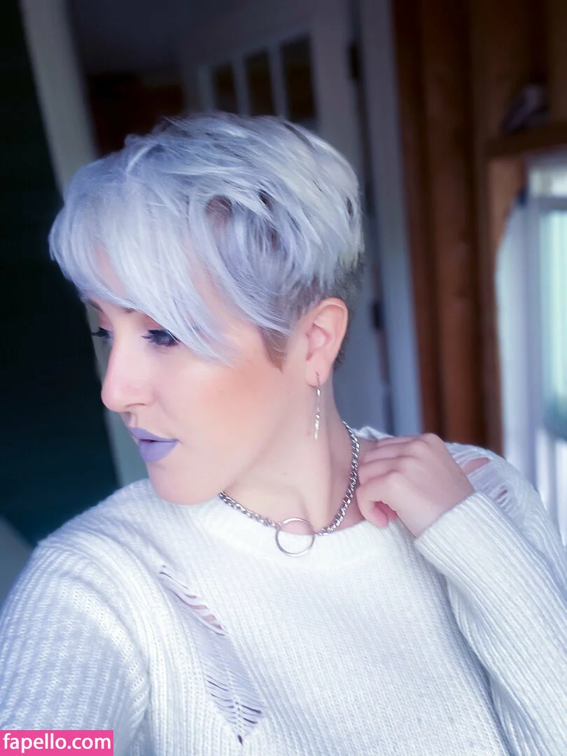 yoemilyreyfree Onlyfans Photo Gallery 