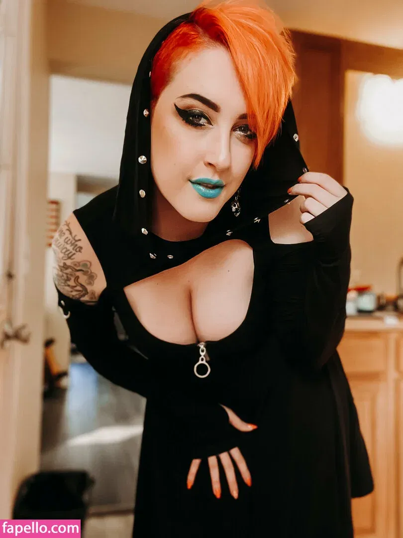 yoemilyreyfree Onlyfans Photo Gallery 