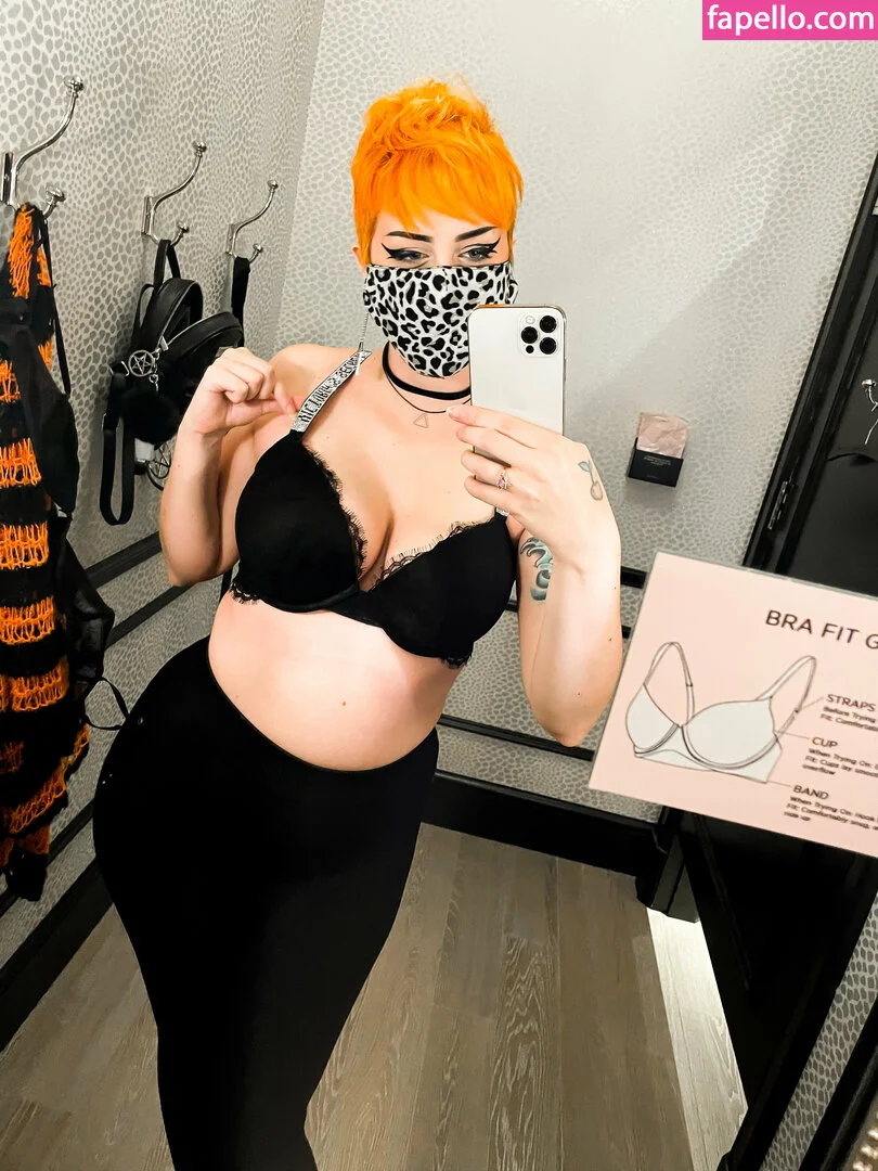 yoemilyreyfree Onlyfans Photo Gallery 