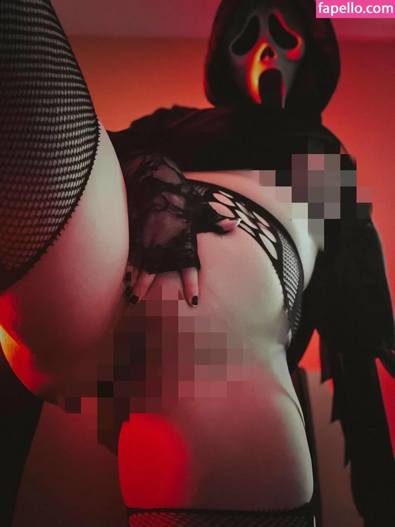 yoemilyreyfree Onlyfans Photo Gallery 