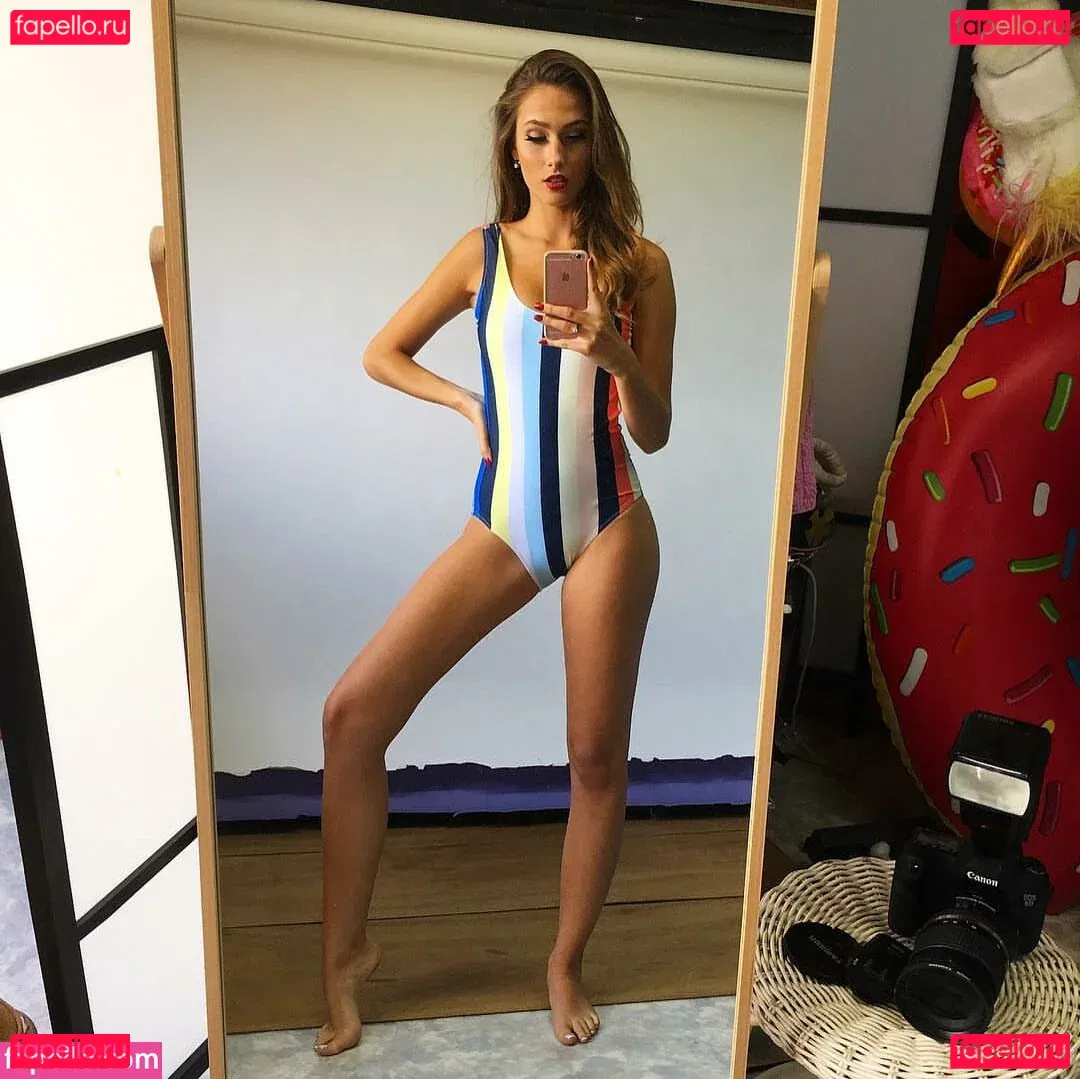 rachelnimegeers Onlyfans Photo Gallery 