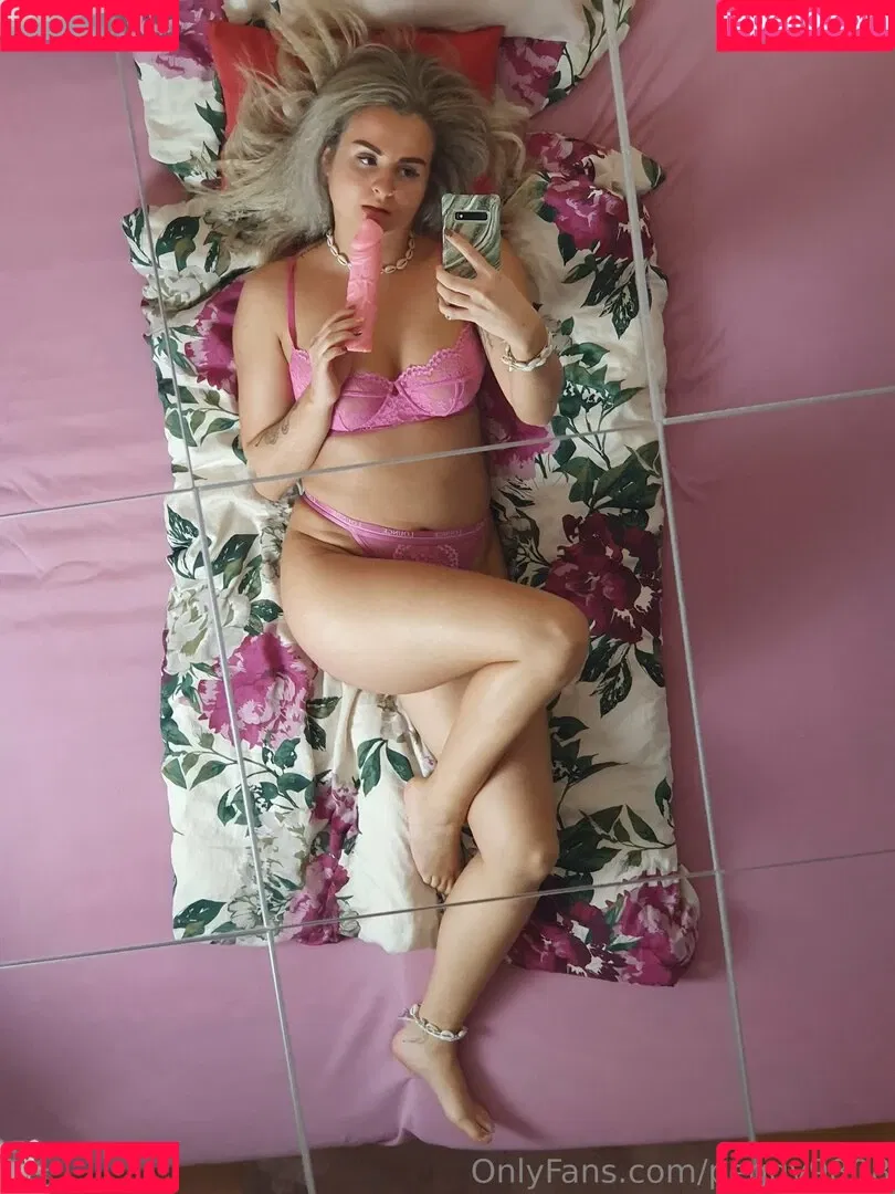 Peggy9808 Onlyfans Photo Gallery 