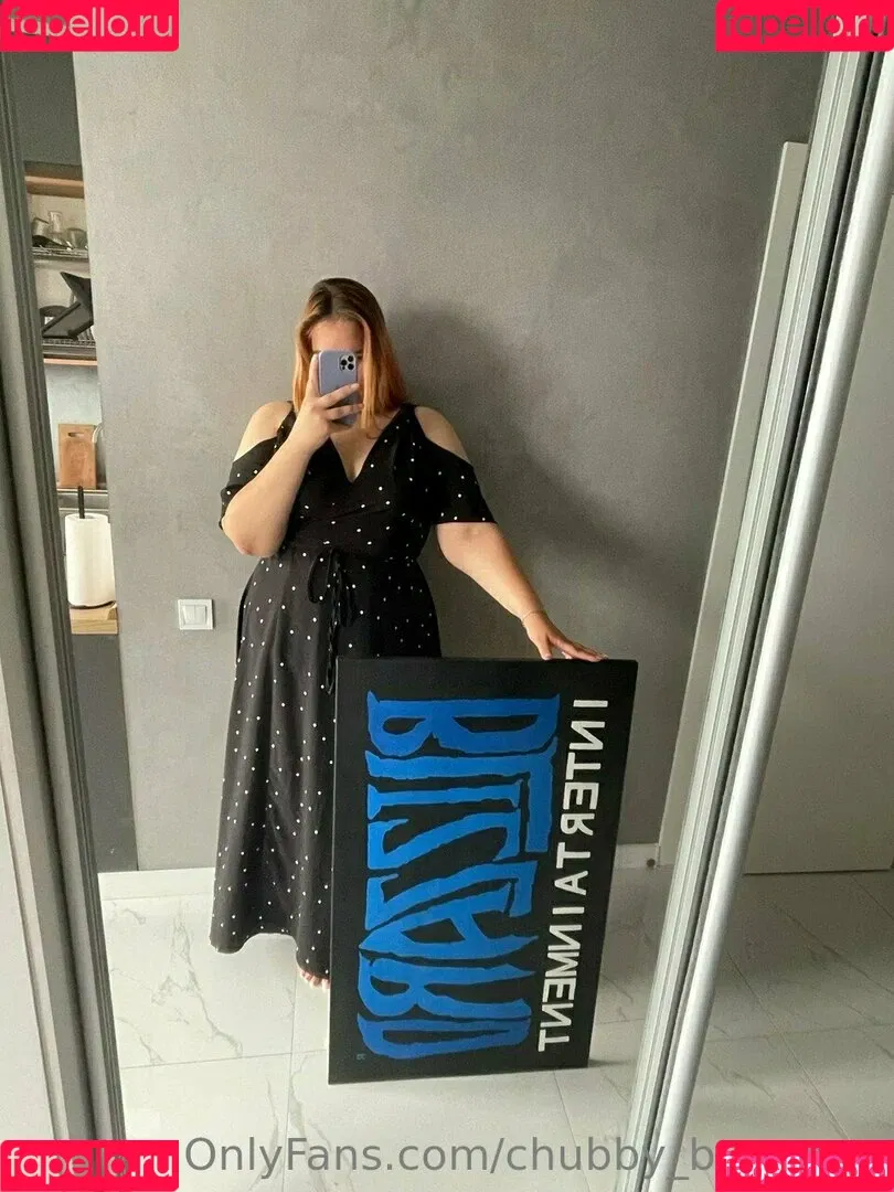 curvy_iris Onlyfans Photo Gallery 